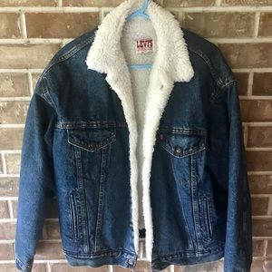 Vintage Levi’s Sherpa Lined Denim Jean Jacket USA